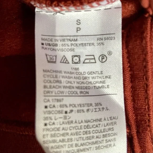 Banana Sweatshirt - Like New! - Picture 3 of 5